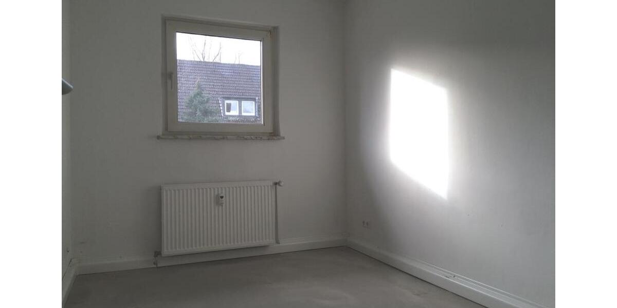 Erdgeschoßwohnung Oberhausen Alstaden - 4.5 Zimmer, 73 m&sup2;, 599&euro; | Angebot:25643780