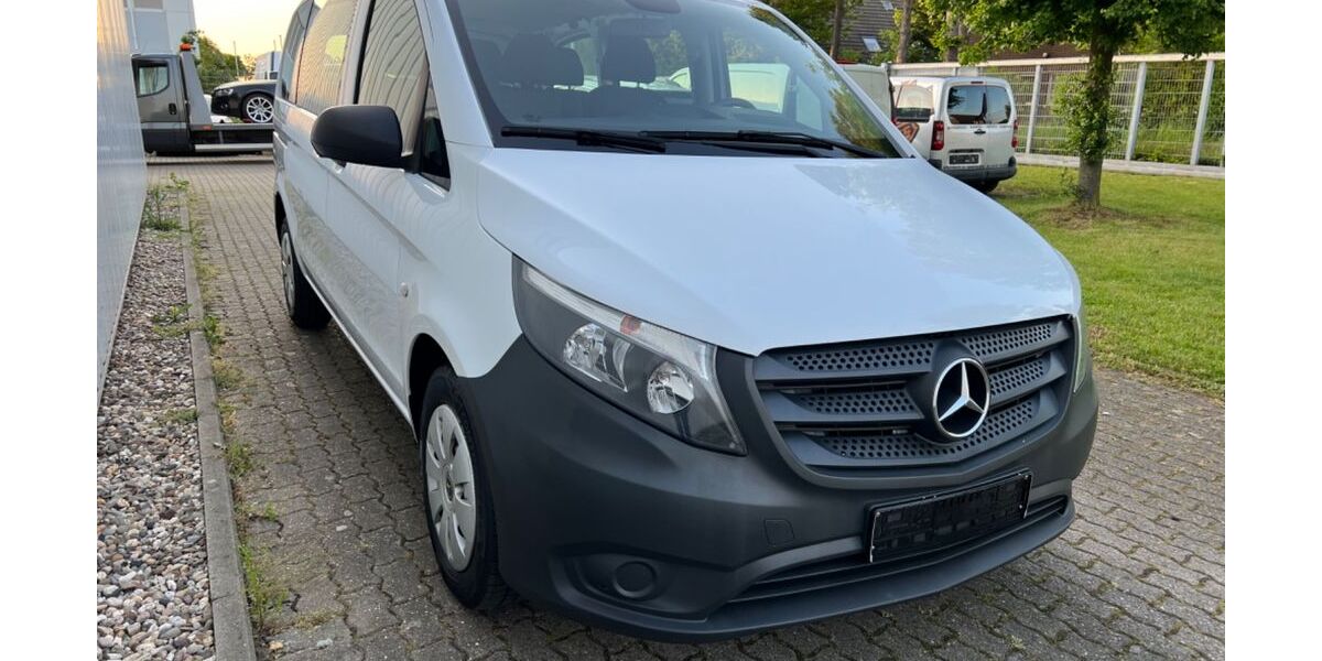 Mercedes-Benz Vito 129.900 km 17.500 &euro; Wesel 46485