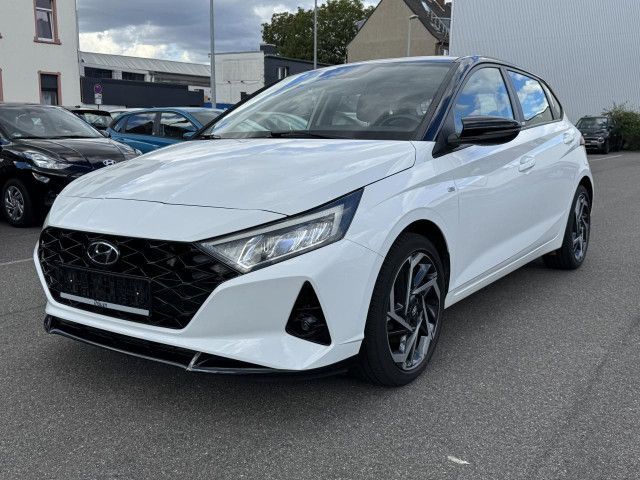 i20