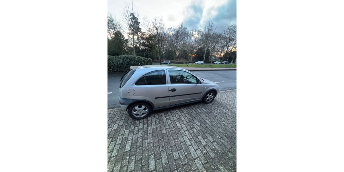 Opel Corsa 237.299 km 1.000 &euro; Rheinberg 47495