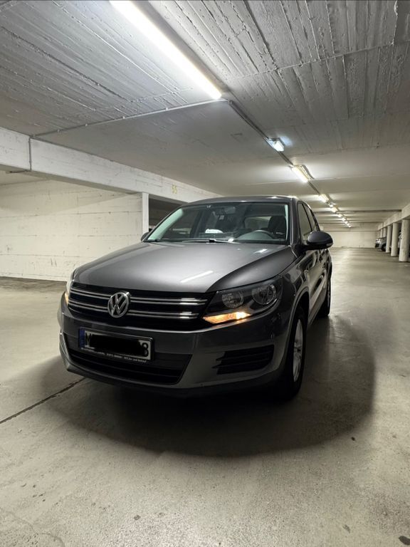 VW Tiguan 165.000 km 13.400 € Erkrath 40699