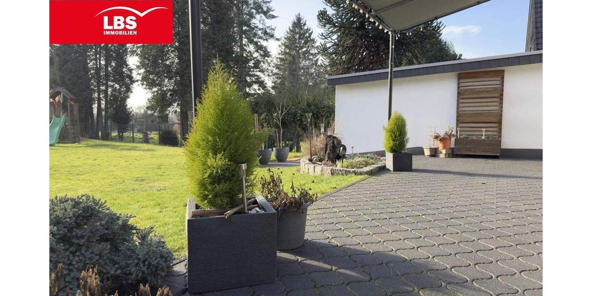 Einfamilienhaus Oberhausen Sterkrade-Nord - 3 Zimmer, 130 m&sup2;, 579.000&euro; | Angebot:25690152