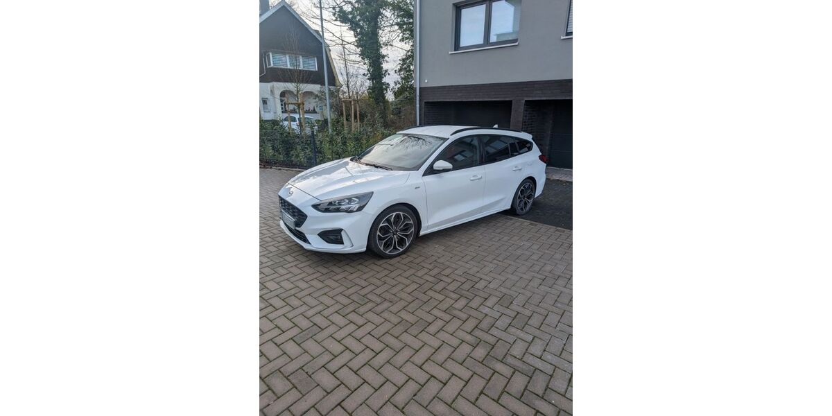 Ford Focus 113.000 km 14.500 &euro; Wülfrath 42489