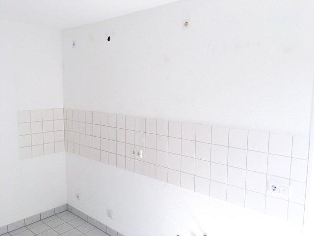 Etagenwohnung Krefeld - 4 Zimmer, 83 m&sup2;, 747&euro; | Angebot:26382820