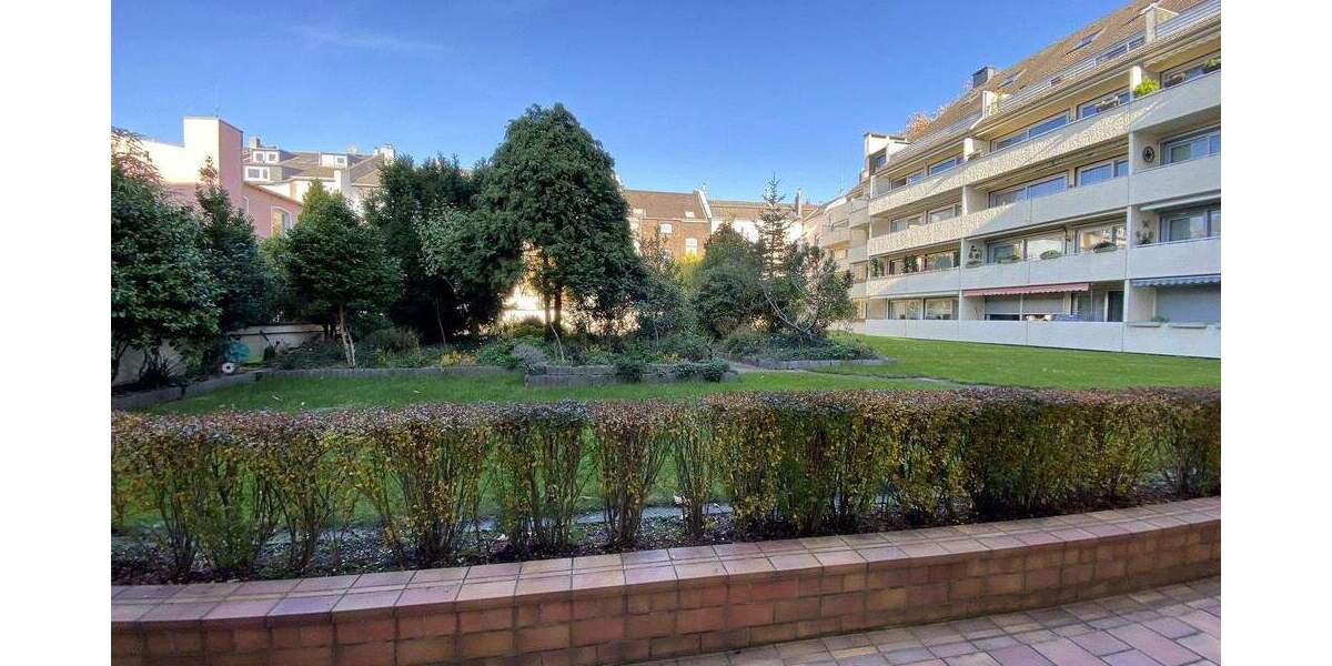 Erdgeschosswohnung in Düsseldorf-Wersten mit Tiefgaragenstellplatz & Garten mit Spielplatz 3 zimmer