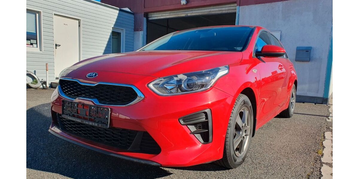 Kia ceed / Ceed 46.653 km 11.950 &euro; Krefeld 47803