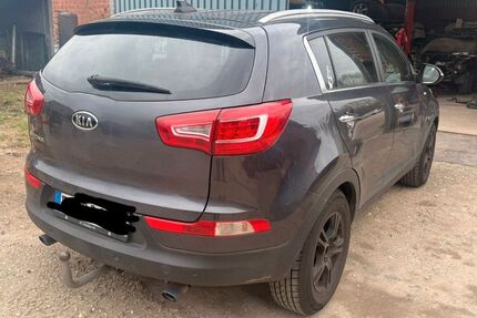 Kia Sportage 185.000 km 7.500 &euro; Duisburg 47229