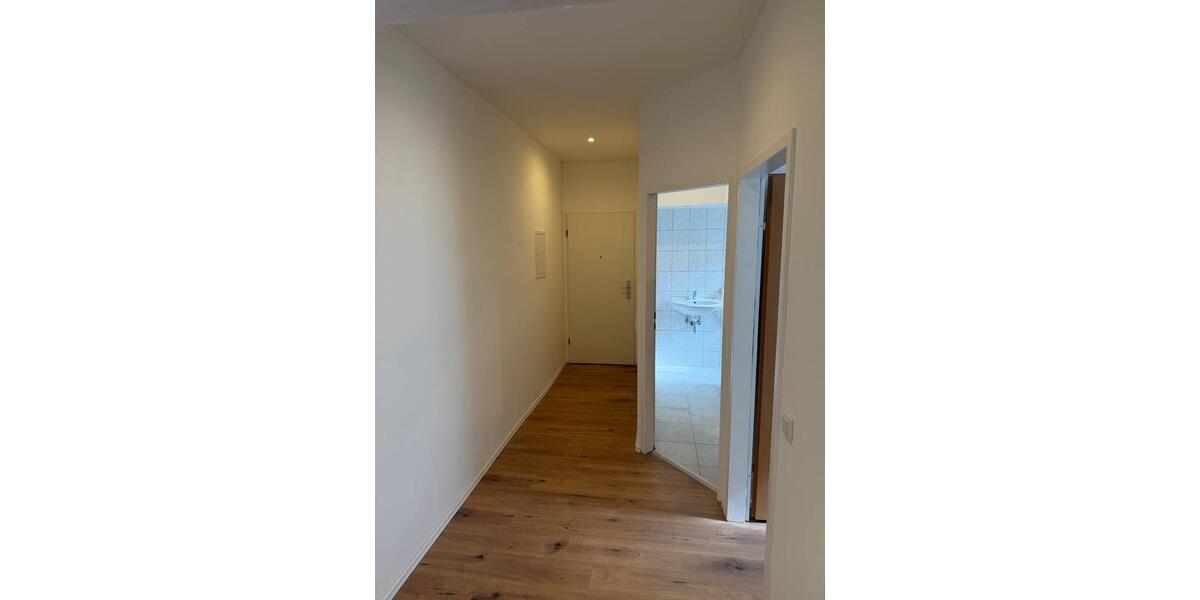 Etagenwohnung Krefeld Cracau - 2 Zimmer, 60 m&sup2;, 470&euro; | Angebot:26184765