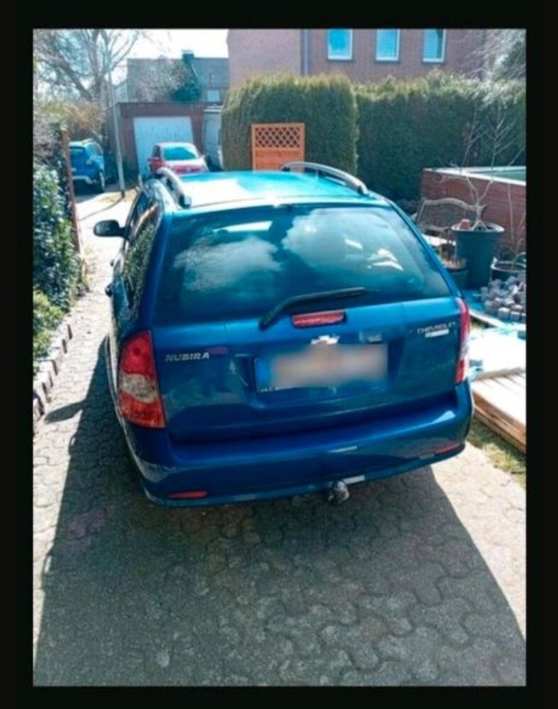 Chevrolet Nubira Kombi 22.000 km 1.555 € Wesel 46483