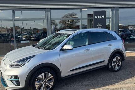 Kia Niro 69.500 km 23.970 &euro; Wesel 46485
