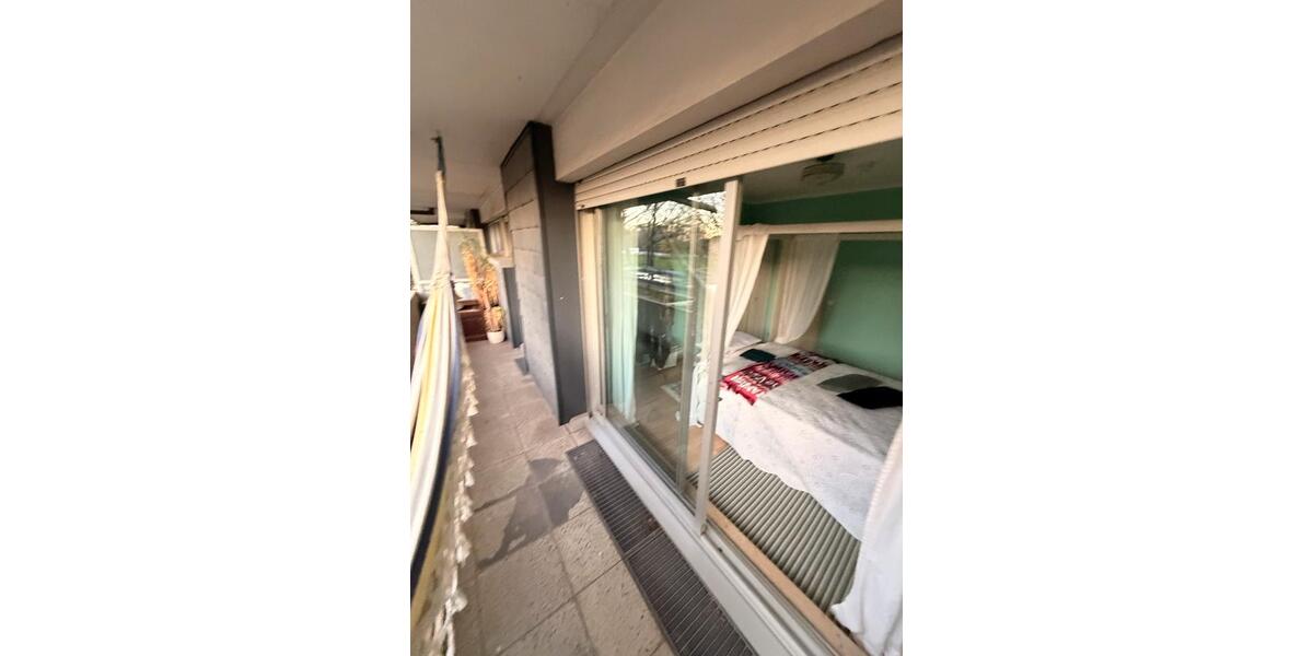 Erdgeschoßwohnung Essen Huttrop - 3 Zimmer, 68 m&sup2;, 169.000&euro; | Angebot:25636930