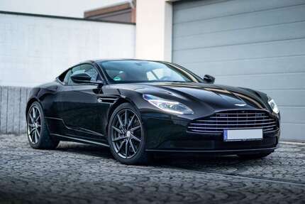 Aston Martin DB11 81.911 km 99.000 &euro; Neuss 41464