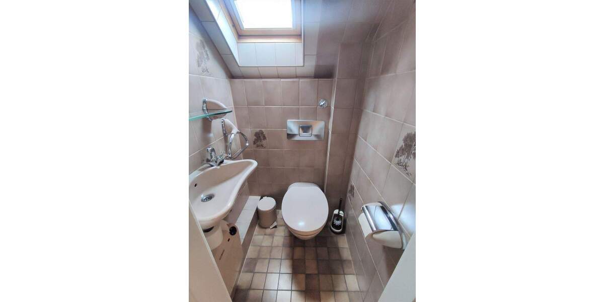 Reihenmittelhaus Düsseldorf Heerdt - 1 Zimmer, 285 m&sup2;, 695.000&euro; | Angebot:24696292