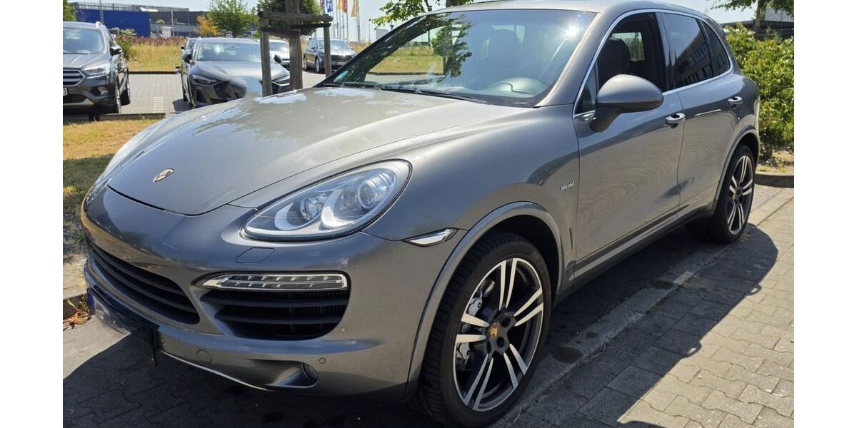 Porsche Cayenne 296.000 km 18.990 &euro; Neuss 41462
