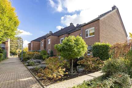 Haus zum Kaufen in Neuss 569.000 € 127 m²