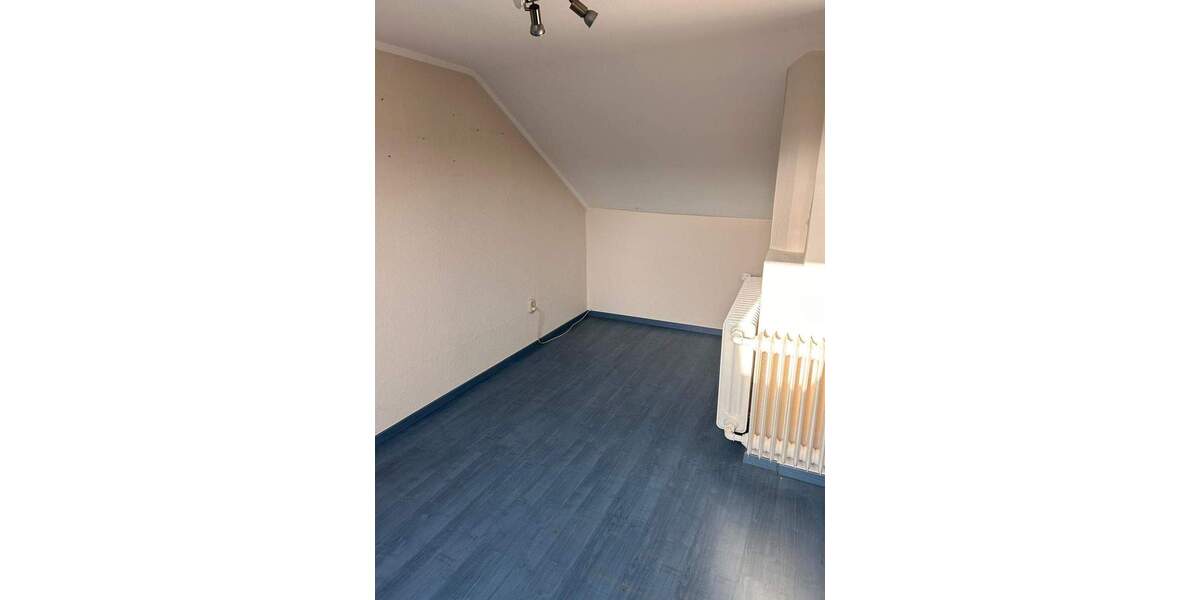 Reihenhaus Wesel - 4 Zimmer, 135 m&sup2;, 300.000&euro; | Angebot:25666297