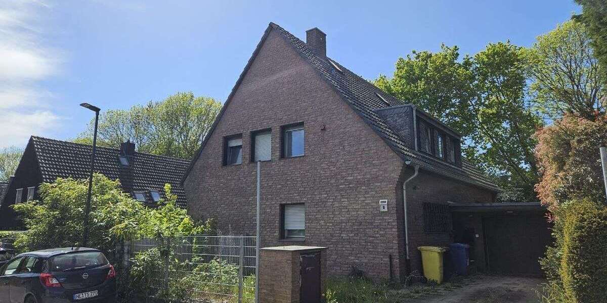 Einfamilienhaus Meerbusch Kierst - 8 Zimmer, 153 m&sup2;, 650.000&euro; | Angebot:26854814