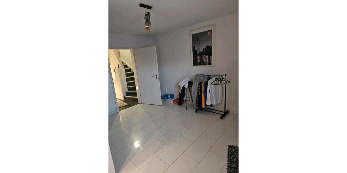 Reihenhaus Duisburg Walsum - 5 Zimmer, 89 m&sup2;, 310.000&euro; | Angebot:24727301