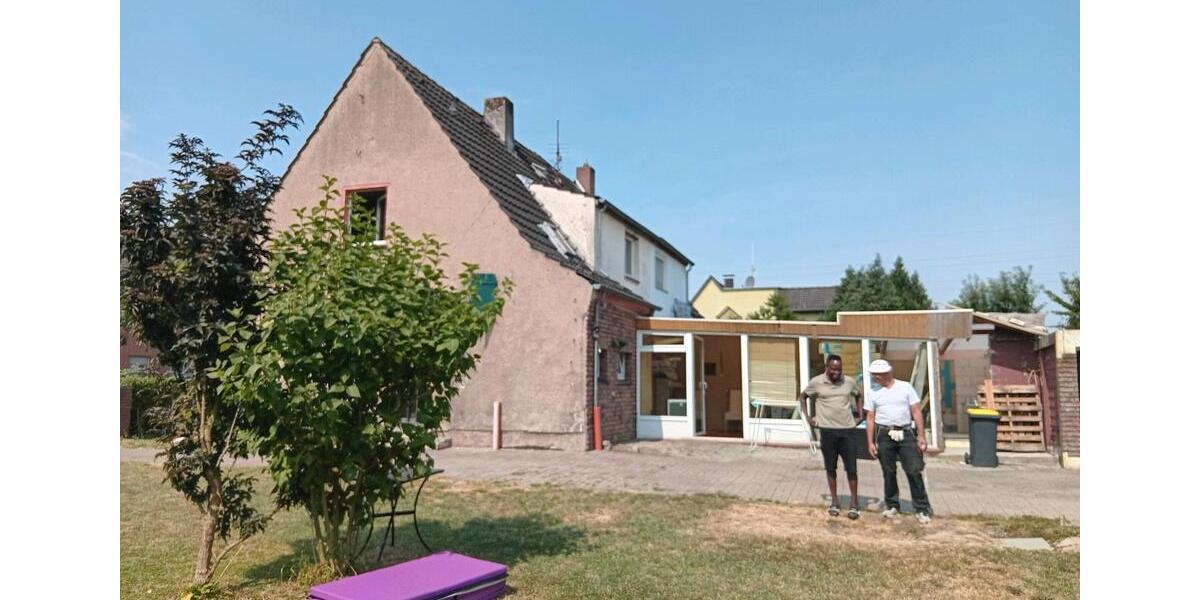 Doppelhaushälfte Duisburg Rheinhausen - 4 Zimmer, 80 m&sup2;, 240.000&euro; | Angebot:27159871