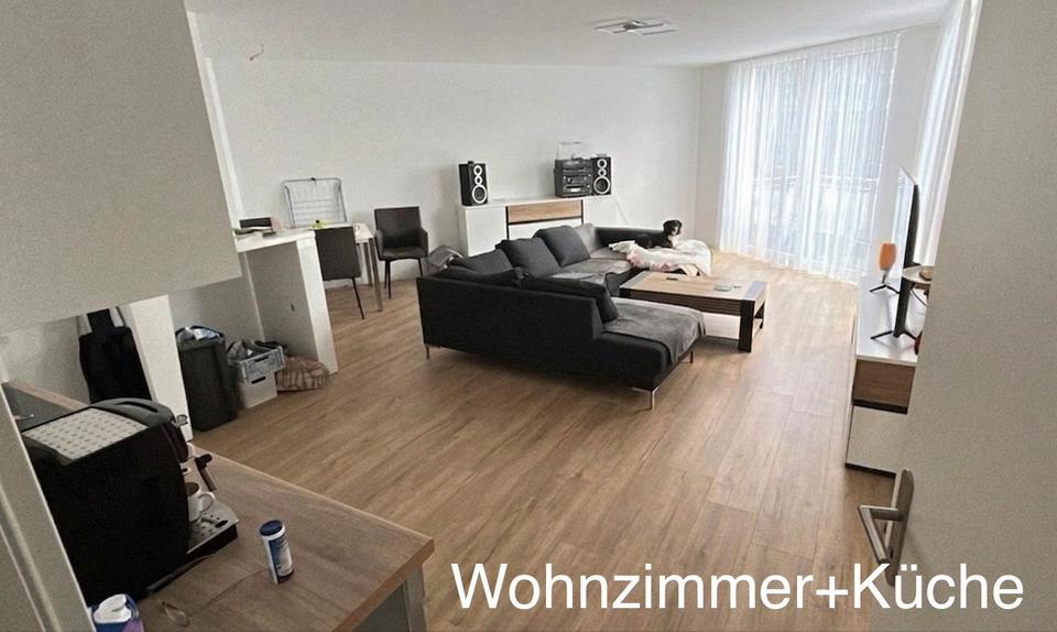 Etagenwohnung Duisburg Mittelmeiderich - 4 Zimmer, 93 m&sup2;, 1.150&euro; | Angebot:26250711