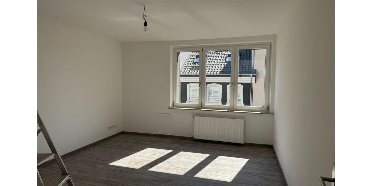 Etagenwohnung Duisburg - 5 Zimmer, 120 m&sup2;, 1.400&euro; | Angebot:26439190