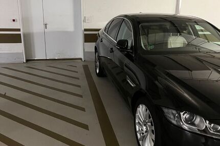 Jaguar XF 130.000 km 14.500 € Düsseldorf 40213