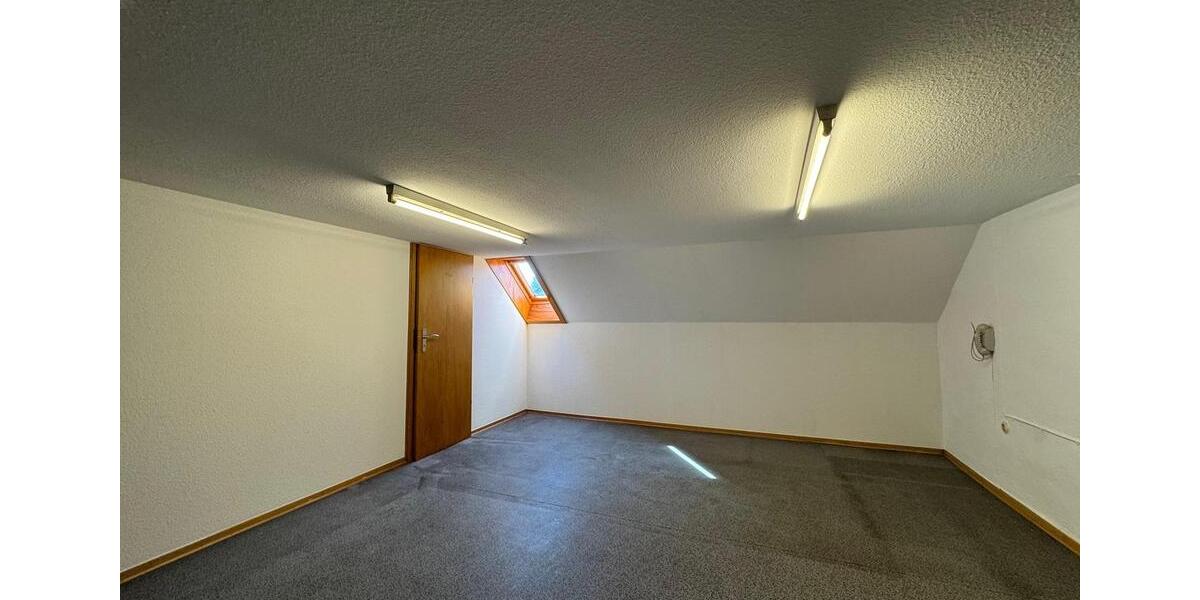 Doppelhaushälfte Oberhausen Schmachtendorf - 5 Zimmer, 120 m&sup2;, 1.590&euro; | Angebot:26323095