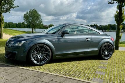 Audi TT 70.000 km 37.500 € Xanten 46509