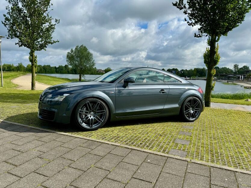 Audi TT 70.000 km 37.500 € Xanten 46509