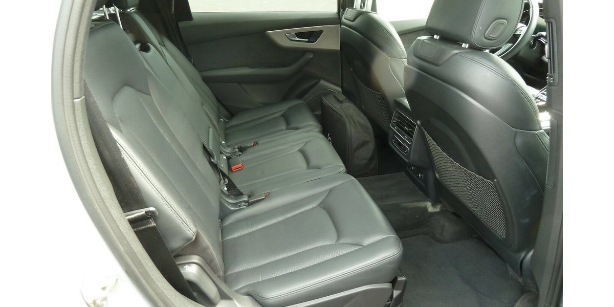 Audi Q7 55e TFSI Quattro Leder Matrix Panorama Air 170.000 km 36.900 € Ratingen 40885