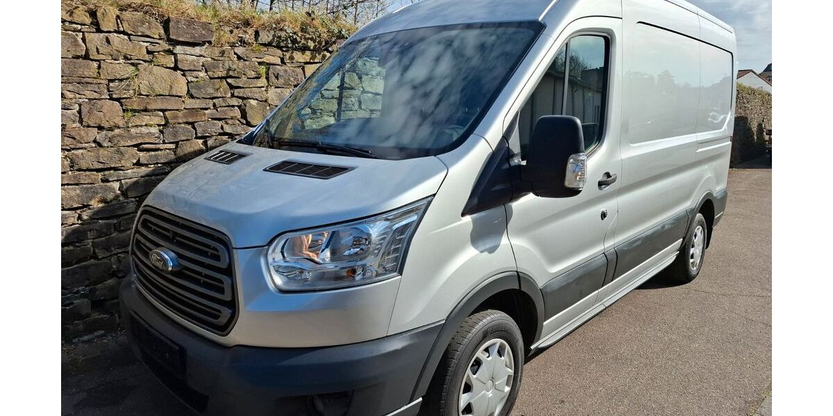 Ford Transit 87.500 km 18.700 &euro; Mülheim an der Ruhr 45481