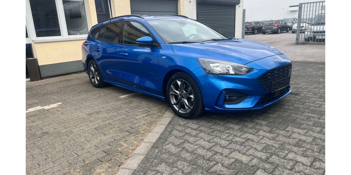 Ford Focus 181.608 km 8.500 &euro; Neuss 41469