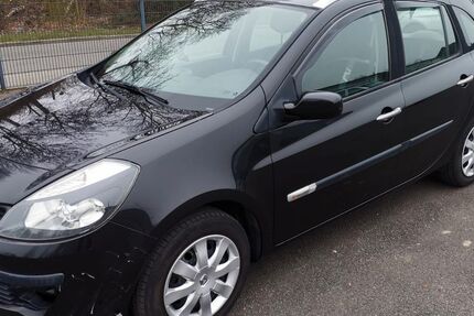 Renault Clio 154.000 km 1.750 € Gelsenkirchen 45894