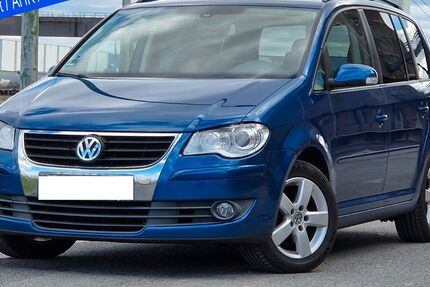 VW Touran 200.938 km 2.800 &euro; Neuss 41460