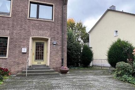 Großzügige 2 Zimmer Wohnung in ruhiger, zentraler Lage von Tönisvorst zimmer