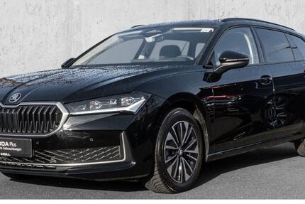 Skoda Superb 8.671 km 44.490 € Düsseldorf 40474