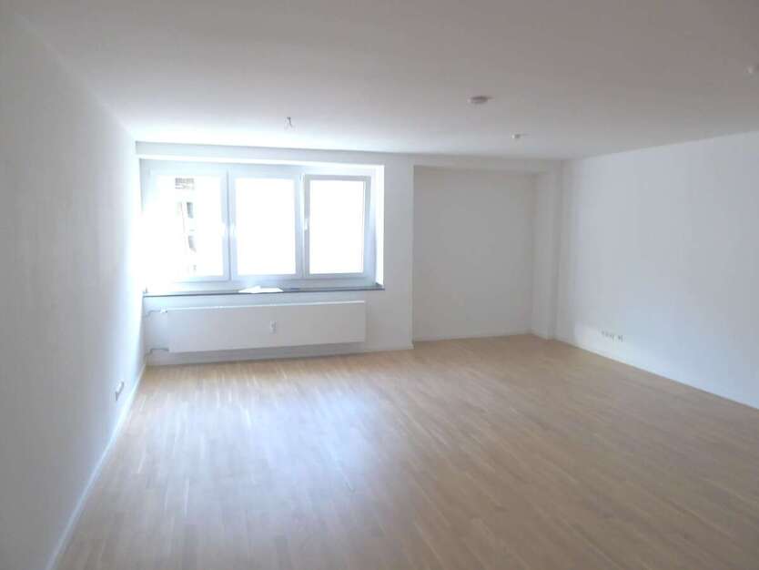 Wohnung zum Mieten in Düsseldorf 1.500 € 110 m² 3 zimmer
