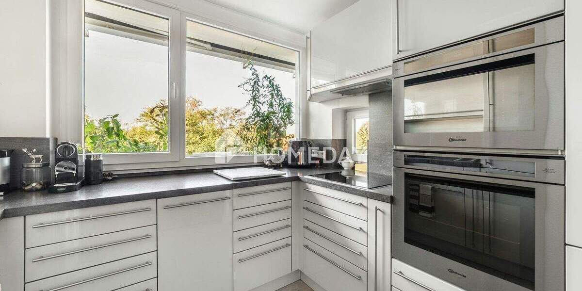 Etagenwohnung Düsseldorf Golzheim - 3 Zimmer, 94 m&sup2;, 499.000&euro; | Angebot:24846305