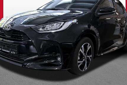 Toyota Yaris 2.010 km 27.989 &euro; Essen 45141