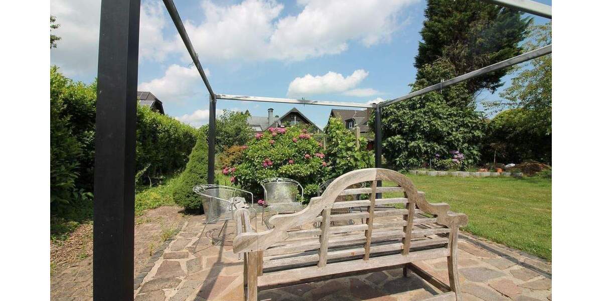 Mehrfamilienhaus, Wohnhaus Rheinberg Ossenberg - 7 Zimmer, 257 m&sup2;, 550.000&euro; | Angebot:25670153