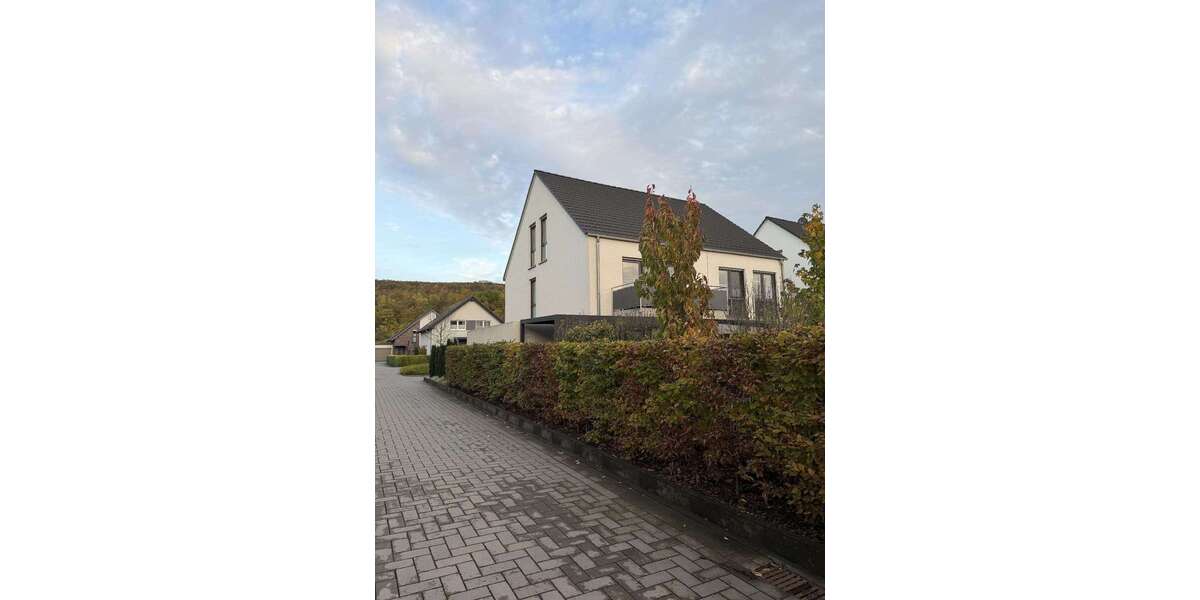 Haus zum Kaufen in Dinslaken 569.000 € 135 m² 4.5 zimmer