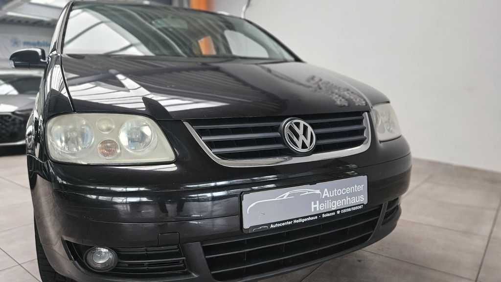 VW Touran 433.185 km 2.480 &euro; Heiligenhaus 42579