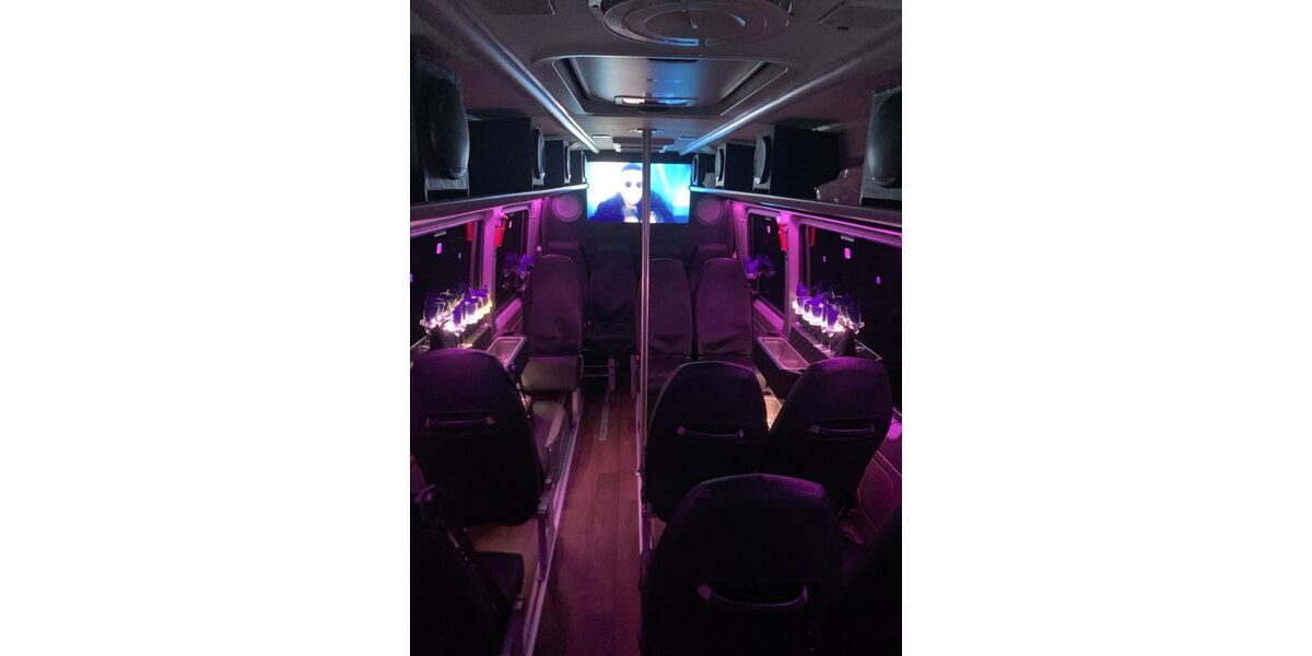 Mercedes-Benz Sprinter 57.200 km 44.900 &euro; Oberhausen 46147