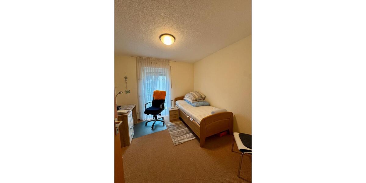 Etagenwohnung Moers - 3.5 Zimmer, 80 m&sup2;, 900&euro; | Angebot:26424019