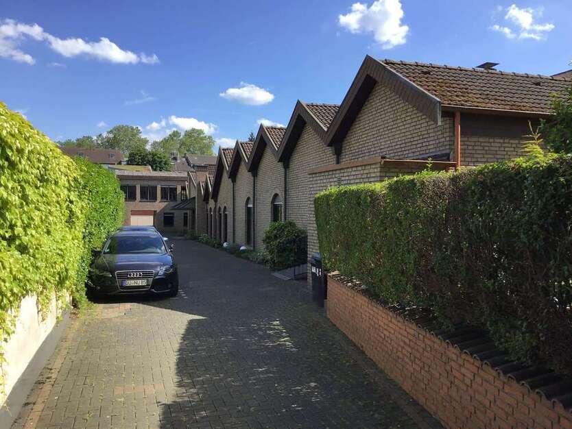 Wohnung zum Mieten in Duisburg 314 € 17 m²