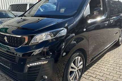 Peugeot Traveller