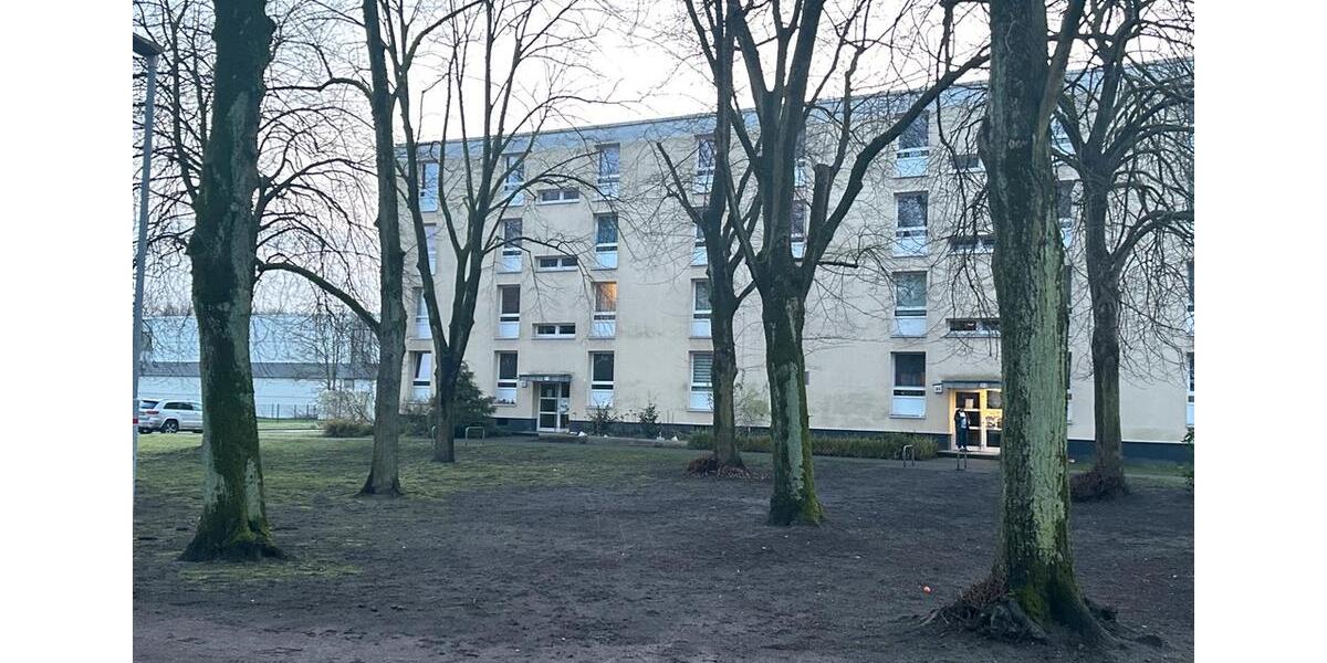 Erdgeschoßwohnung Moers - 3 Zimmer, 72 m&sup2;, 510&euro; | Angebot:25394174