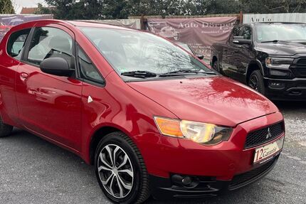 Mitsubishi Colt 91.000 km 4.440 &euro; Krefeld 47809