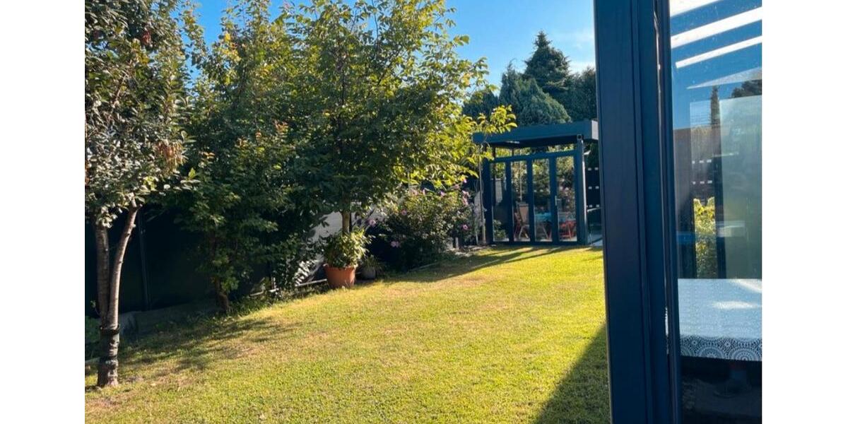 Freistehendes Einfamilienhaus Bungalow mit 10 kWp PV-Anlage 3 zimmer