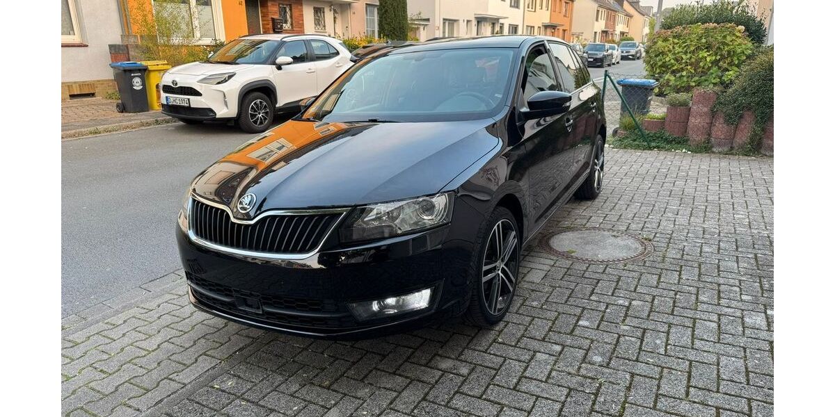 Skoda Rapid 248.000 km 5.199 &euro; Düsseldorf 40599